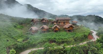 MONG NGUA BUNGALOW & HOMESTAY