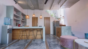 Villa | Dining room - Liminal Palace Villa 1 by Betterplace (Canggu)