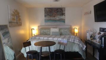 1 chambre, coffres-forts dans les chambres, bureau