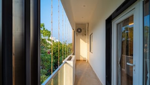 Classic Room | Balcony view - Welcome Grand Residency  (Puducherry)