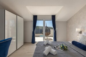 3 bedrooms, laptop workspace, free WiFi, bed sheets - Family Resort Santa Maria II Penthouse (Novalja)