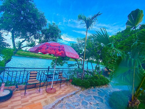 D&D Riverside Homestay