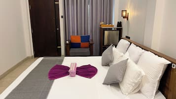 Sábanas de algodón egipcio, ropa de cama de alta calidad y minibar