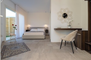 Family Villa, Multiple Bedrooms (Lisària Villa Delle Meraviglie with)