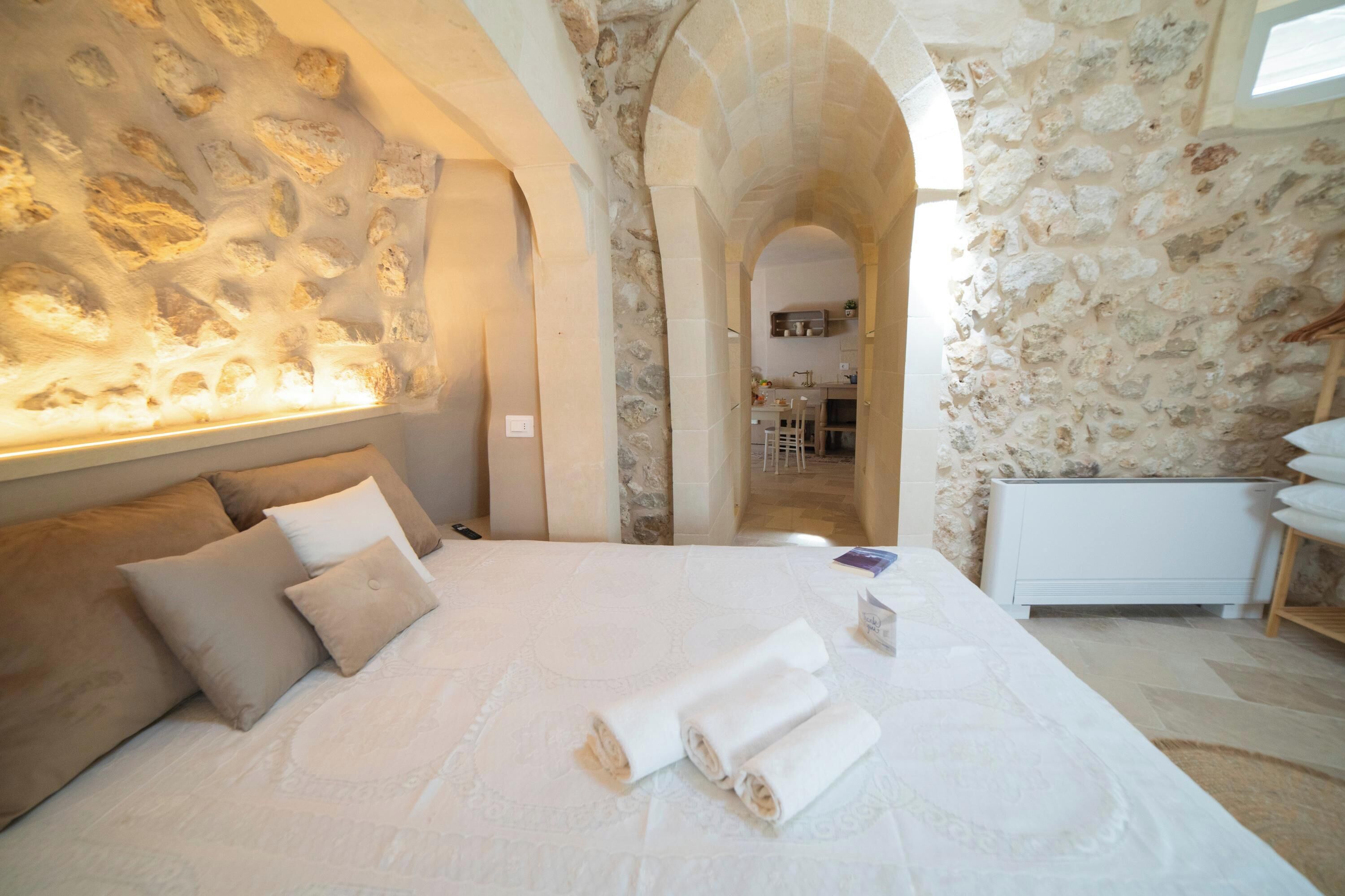 5 camere, Wi-Fi gratuito, lenzuola