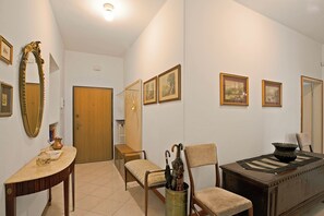 Family Apartment, Multiple Bedrooms (Garda View) | Interior - Garda View (Riva del Garda)