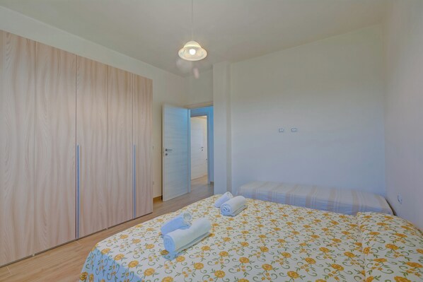 2 chambres, Wi-Fi gratuit, draps fournis