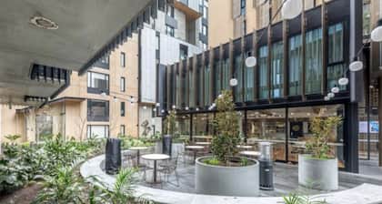 Zen² on Flinders - Boutique 2 bedroom apartment in the heart of the city