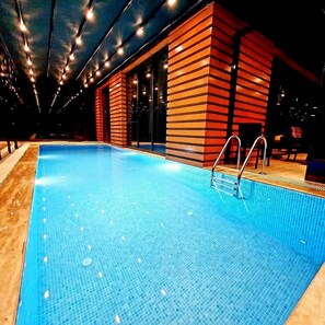 Exclusive Villa | 10 bedrooms, memory foam beds, desk, laptop workspace - Natural Garden Kırkpınar (Sapanca)
