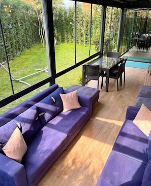 Exclusive Villa | Living area