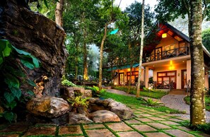 Garden - Casa Bella (Peermade)
