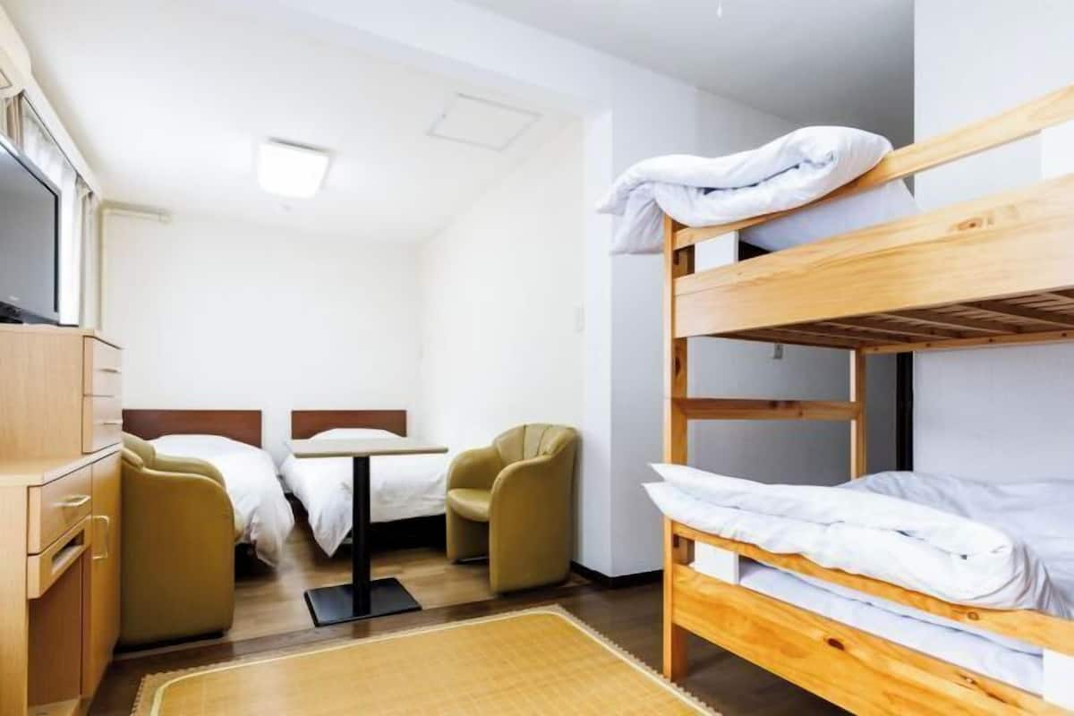 1 bedroom, free WiFi