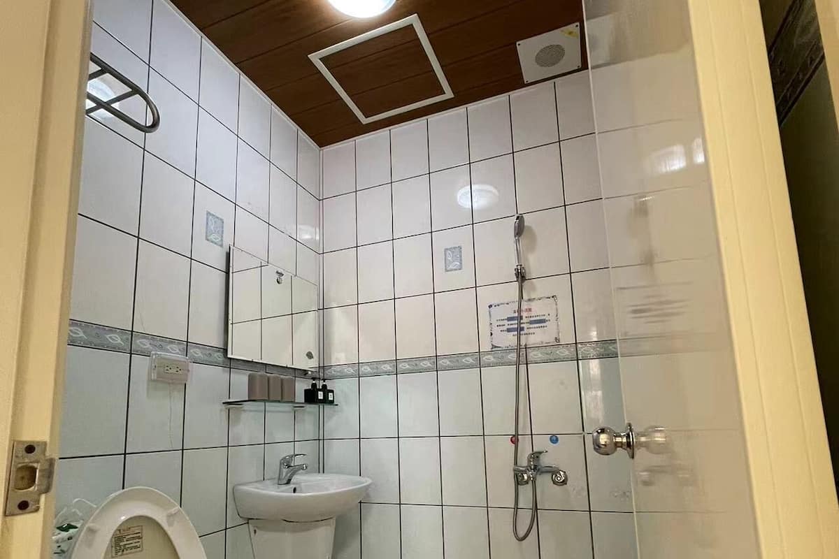 Comfort-Dreibettzimmer | Badezimmer