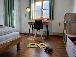 2 bedrooms