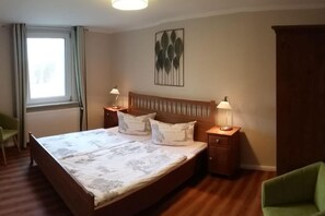 3 quartos, berço de viagem