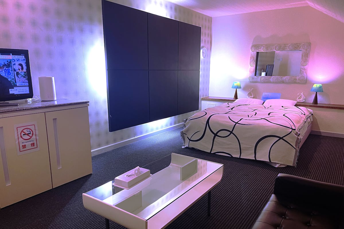 Deluxe tweepersoonskamer | 1 slaapkamer, donzen dekbedden, individueel gedecoreerd