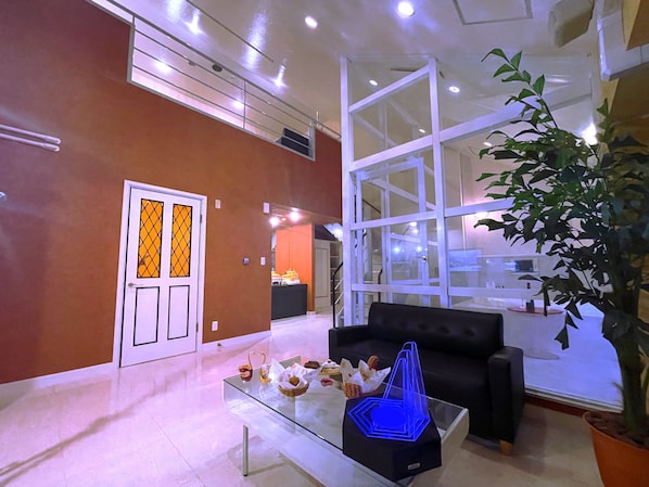 Deluxe Double Room | 1 bedroom, down comforters, individually decorated