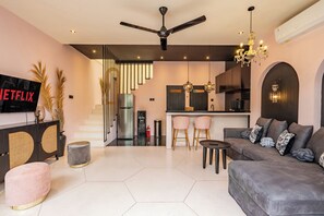 Villa | Living room
