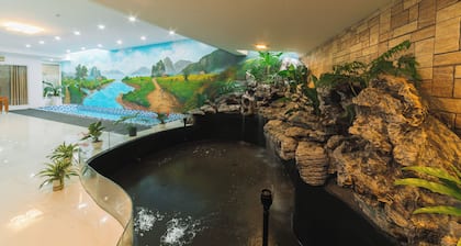 Quy Tai Premium Hotel