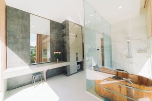 Junior-Doppelzimmer | Komfortbadewanne