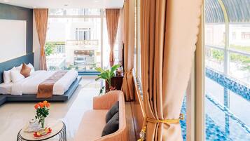 Premium Pool View Room