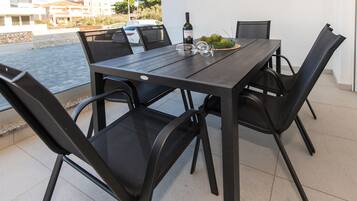 Deluxe Apartment, Non Smoking, Hot Tub | Terrace/patio