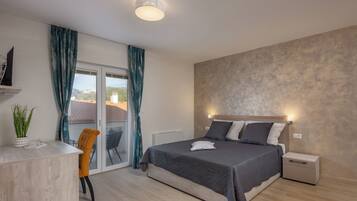 1 phòng ngủ, khu vực làm việc phù hợp cho laptop