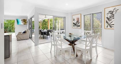 Mudjimba Retreat-Peaceful Luxury