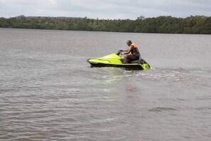 Beach - Happy Vibes (Essankro)