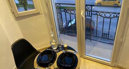 *NEW* Sea View house 2 min walk to Beach