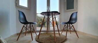 NEW Sea View House 2 min Walk to Beach