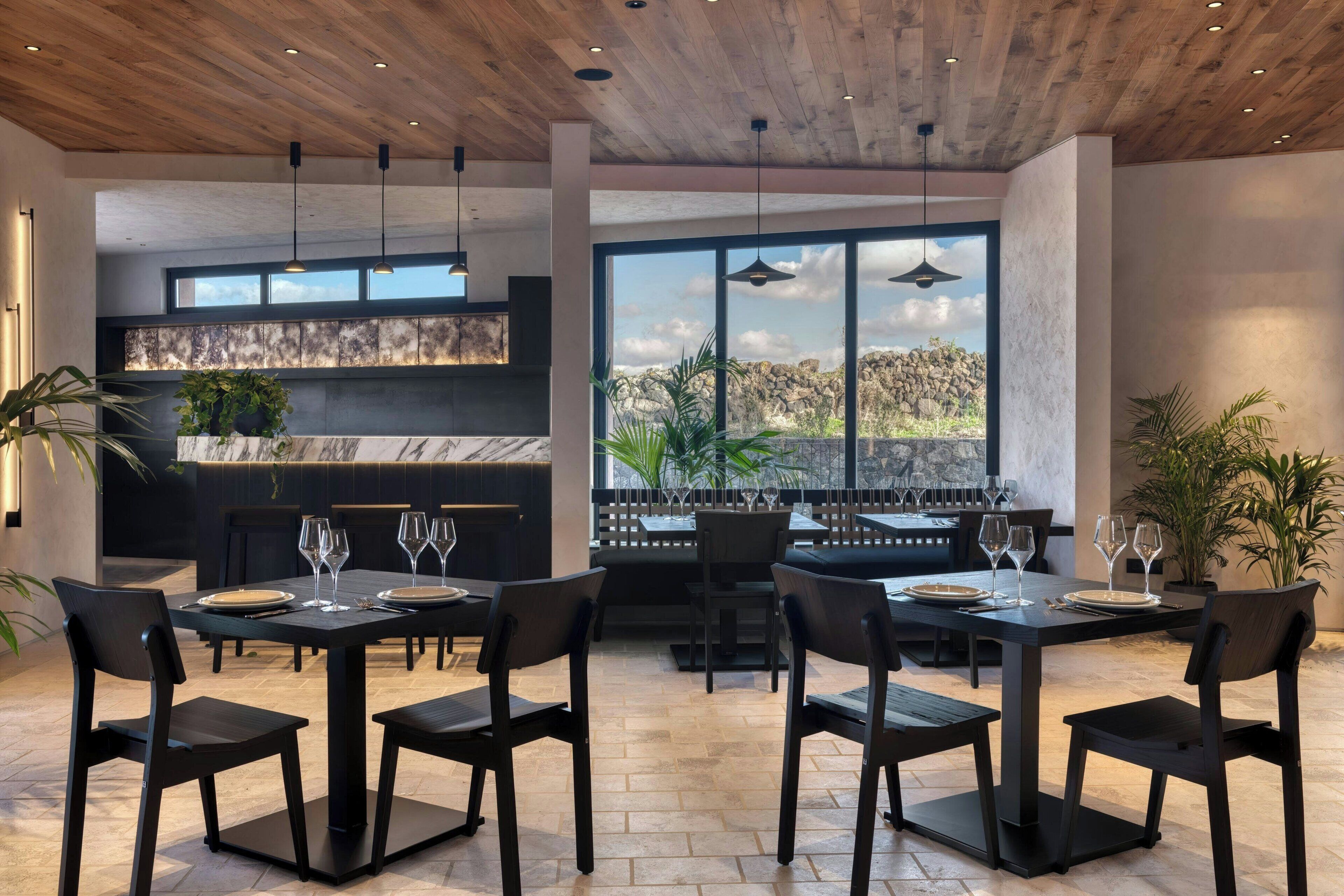 Foto - Domes Novos Santorini, Autograph Collection