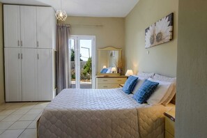 1 chambre, fer et planche Ă repasser, lit parapluie, Wi-Fi gratuit