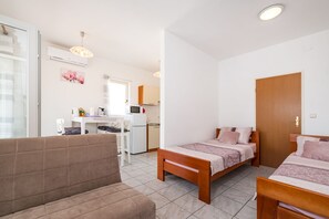 Apartment, 1 Bedroom, Balcony, Garden View | 2 bedrooms - Cozy Apartment Marija With Garden (Novalja)