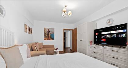 Urban Oasis: Stylish Studio Living at Sudului 507 by MRG