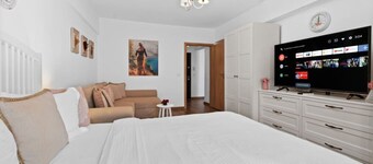 Urban Oasis: Stylish Studio Living at Sudului 507 by MRG