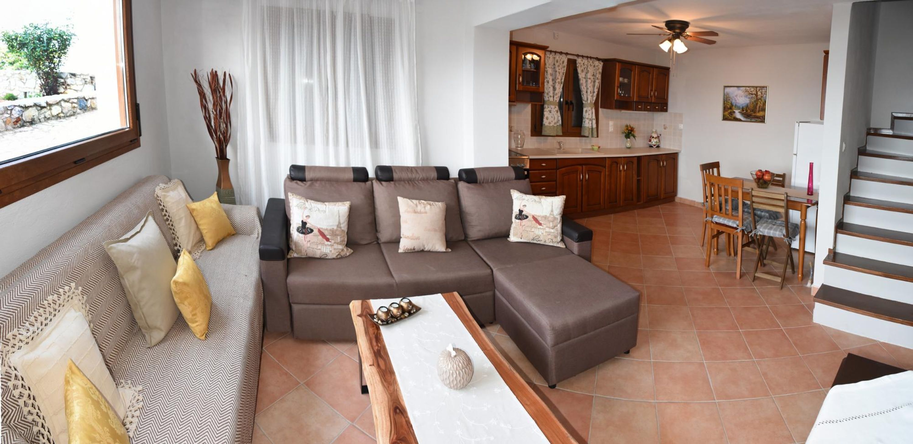 Apartment | 2 bedrooms, desk