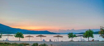 Goddesses Villa 1 in Nies