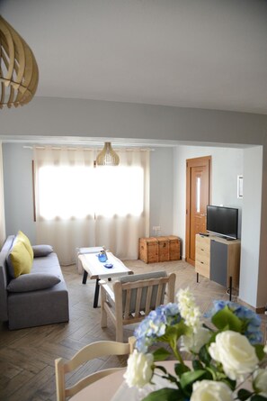 Casa | 2 habitaciones y escritorio 