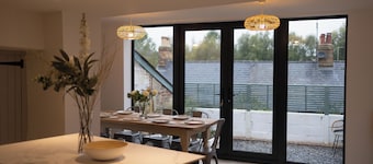 Cosy Central Townhouse in Woodstock