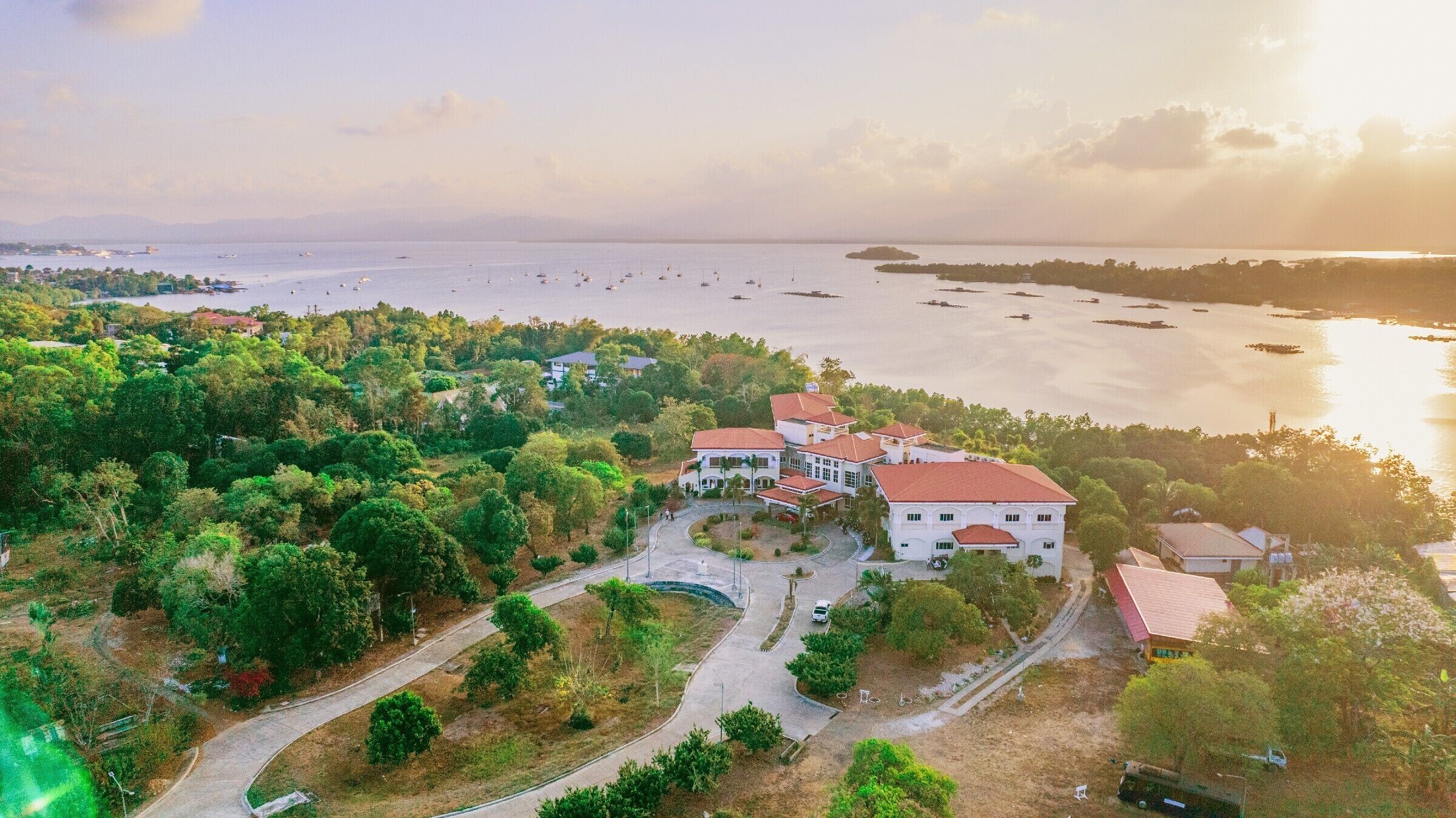 Mặt tiền nơi lưu trú