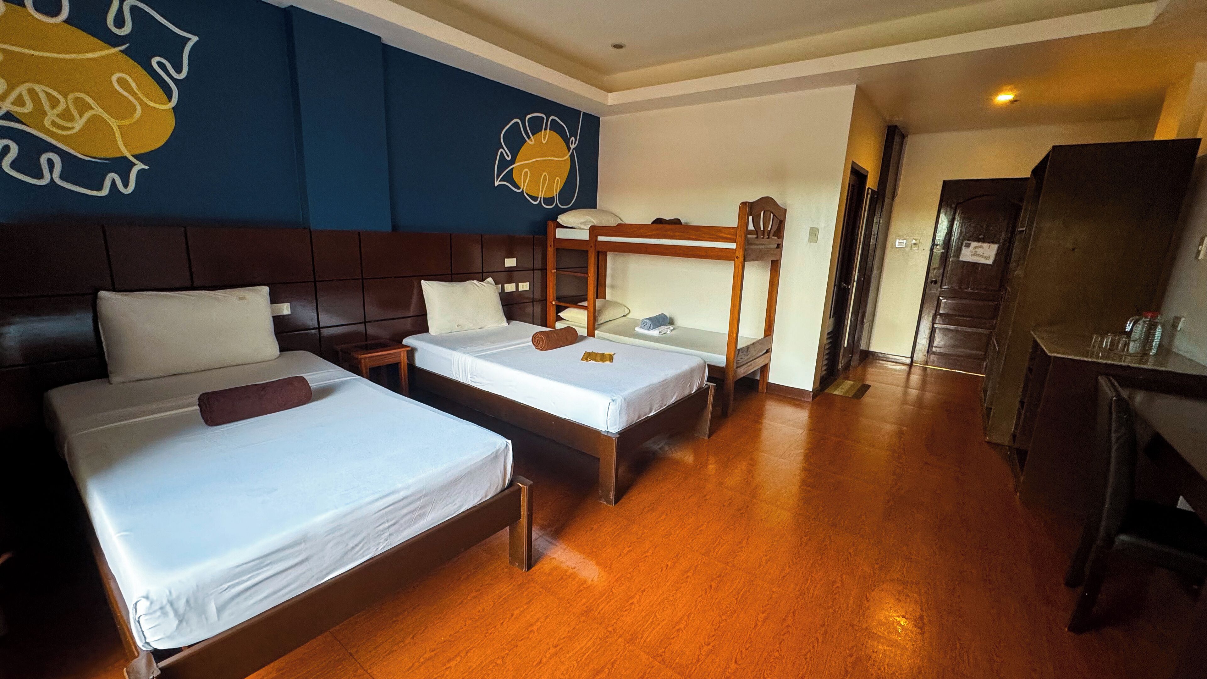 Family Room | Premium bedding, individually decorated, individually furnished, desk