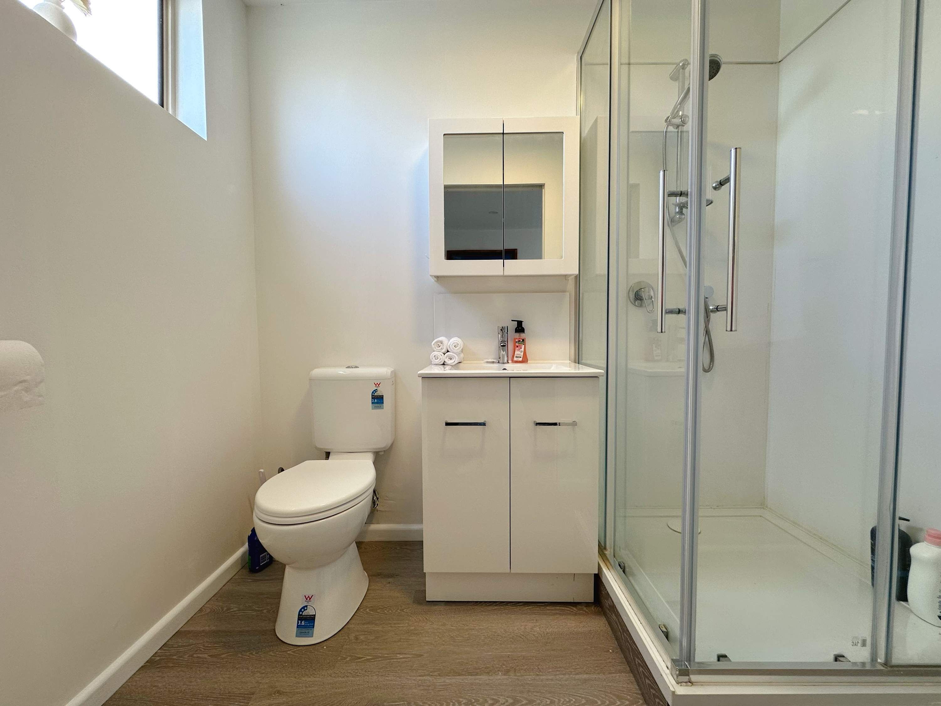 淋浴設備、風筒、提供毛巾