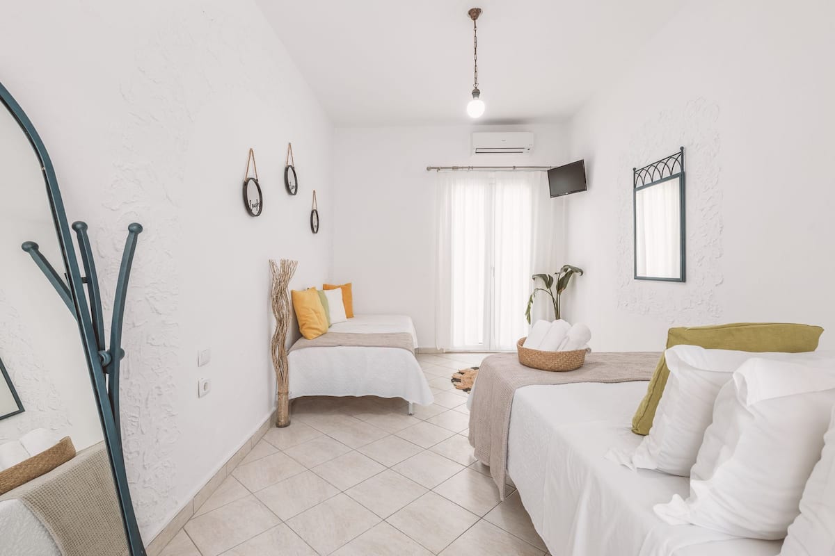 Comfort Triple Room | Premium bedding, in-room safe, individually decorated