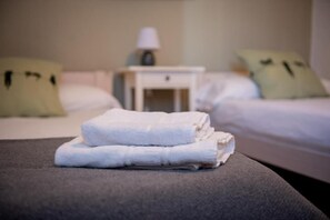 3 soveværelser, weekendseng, Wi-Fi, sengetøj