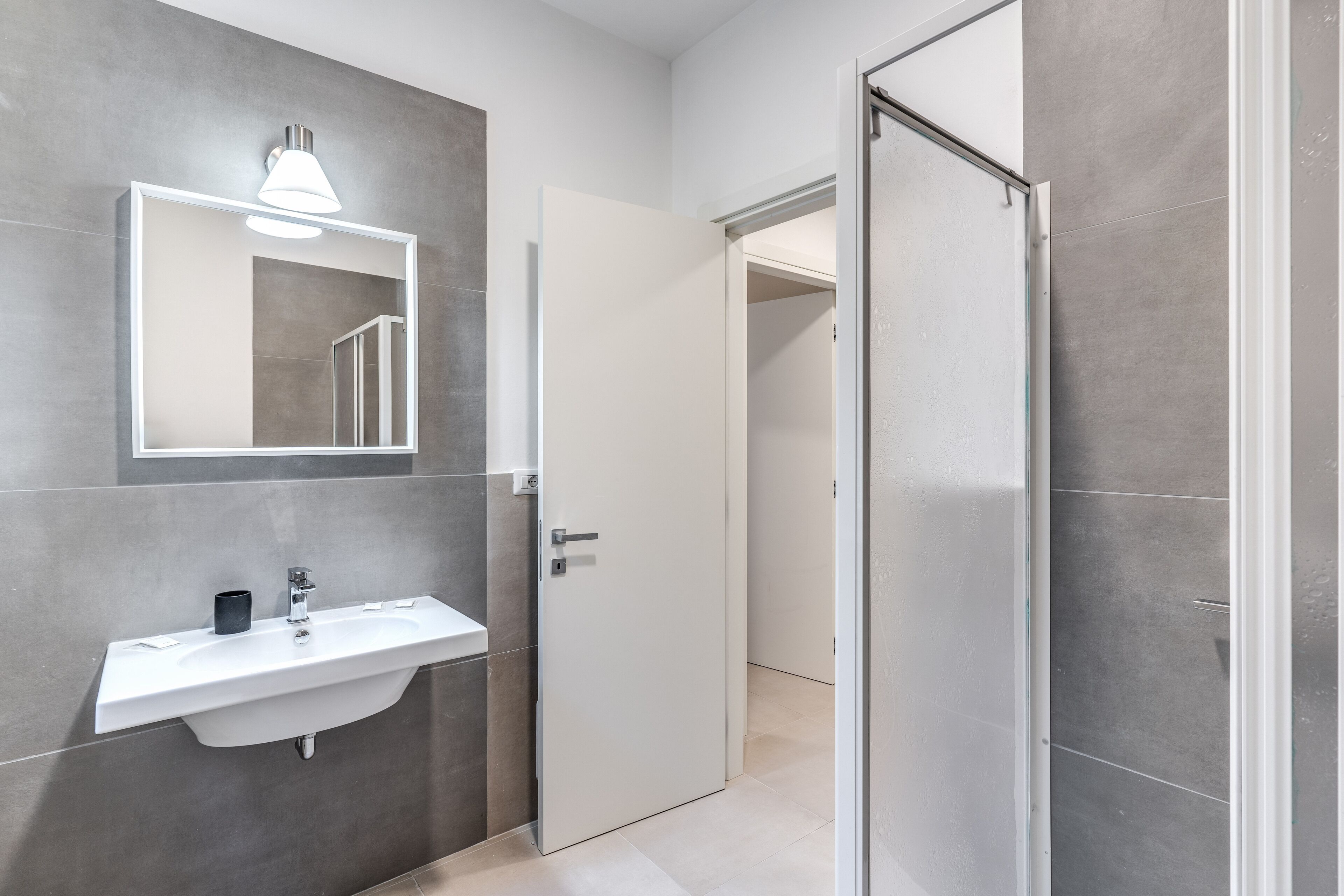 Condo | Bathroom