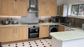 Shared kitchen facilities