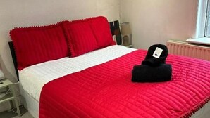 Room - Romance Deluxe Room (London)