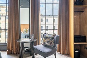 Superior Double Room, 1 Bedroom, Non Smoking | In-room safe, individually decorated, individually furnished, desk