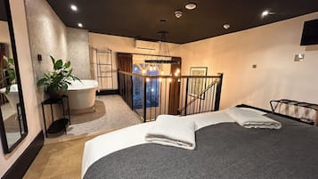 1 habitación y caja de seguridad en la habitación